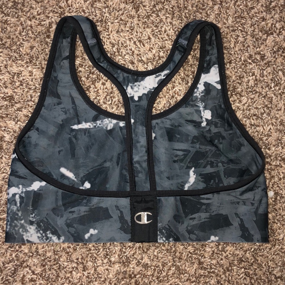 Champion Sports bra, Women’s Medium - Picture 2 of 2